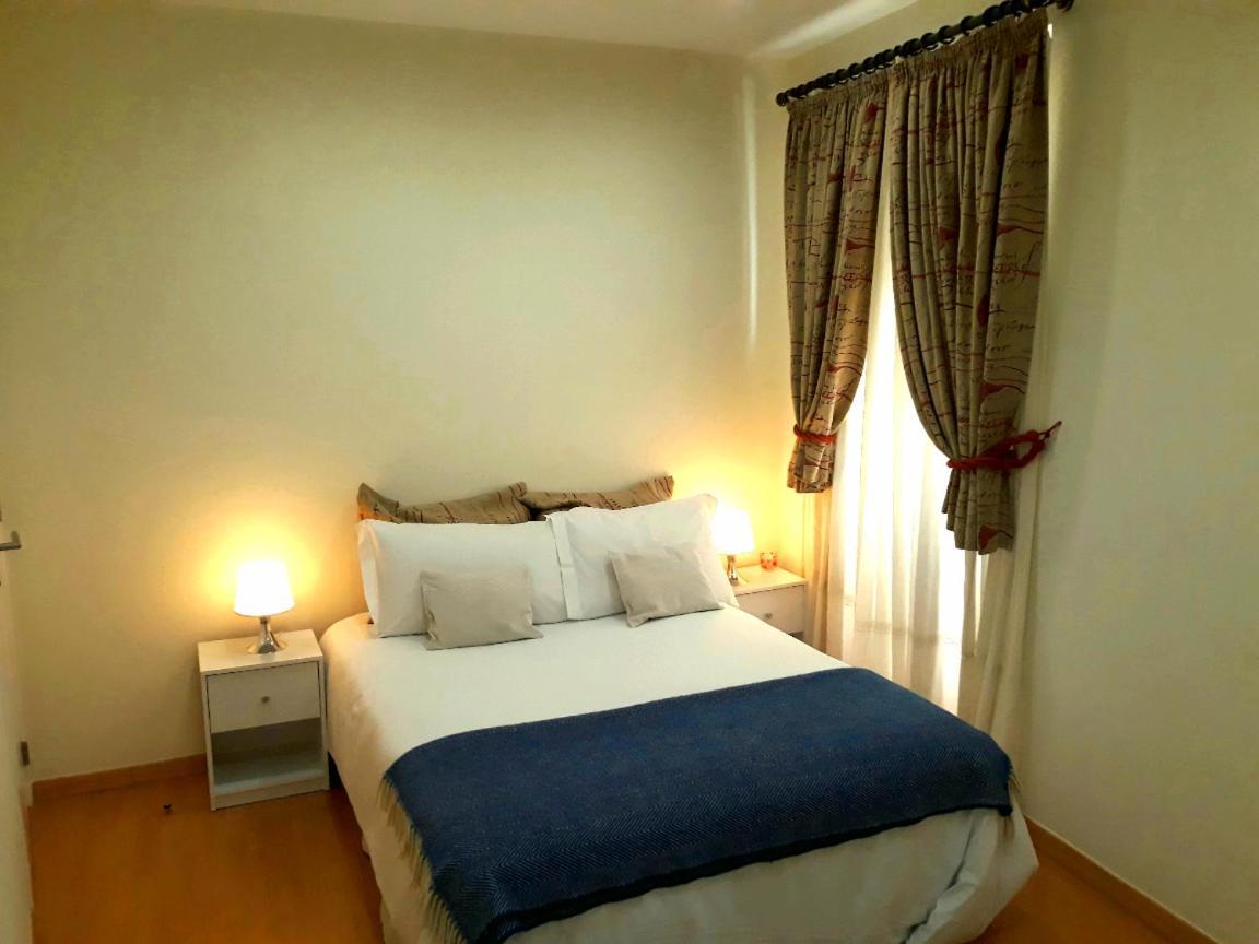 بيت شباب Family House أفيرو المظهر الخارجي الصورة