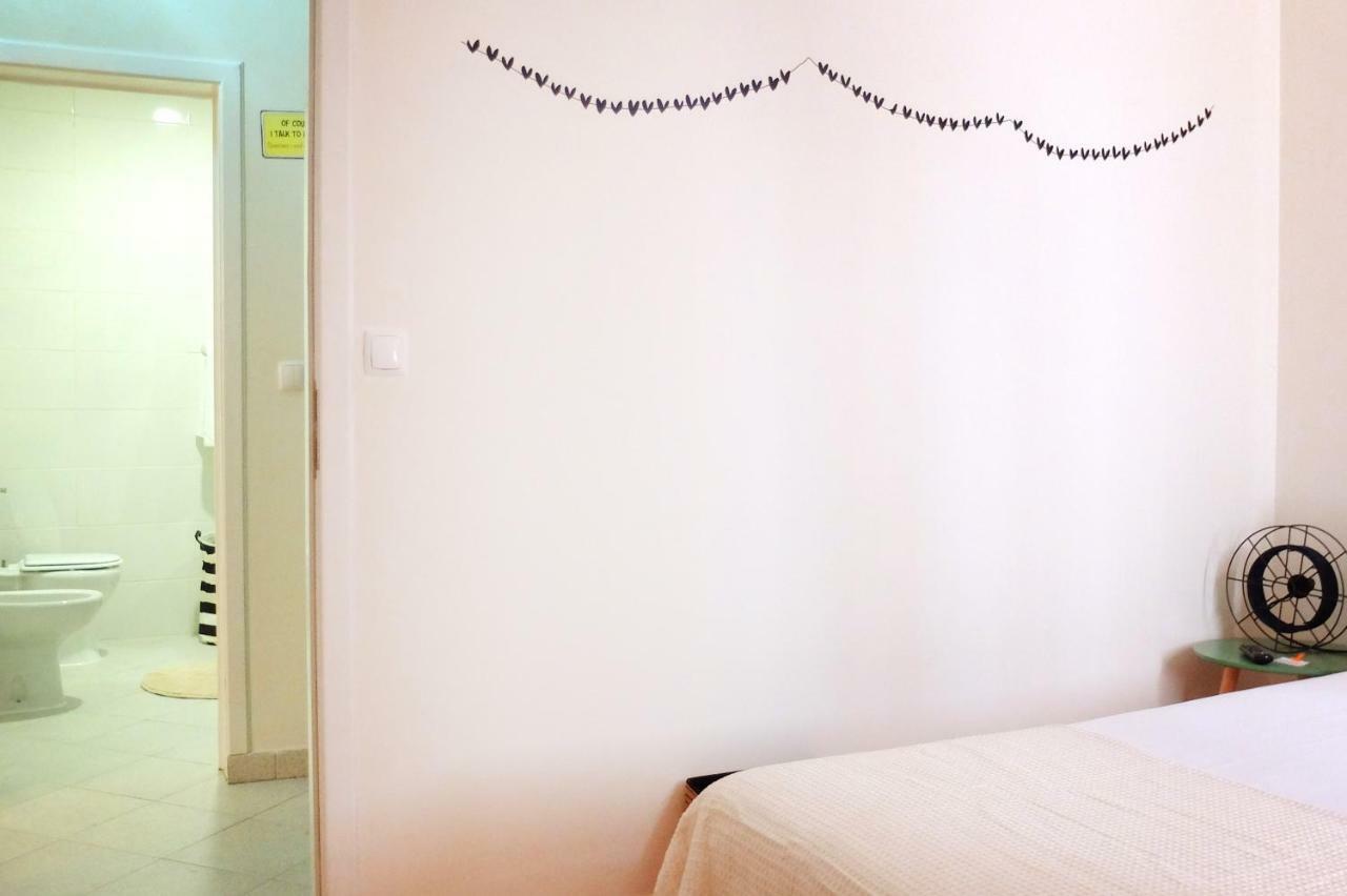 بيت شباب Family House أفيرو المظهر الخارجي الصورة