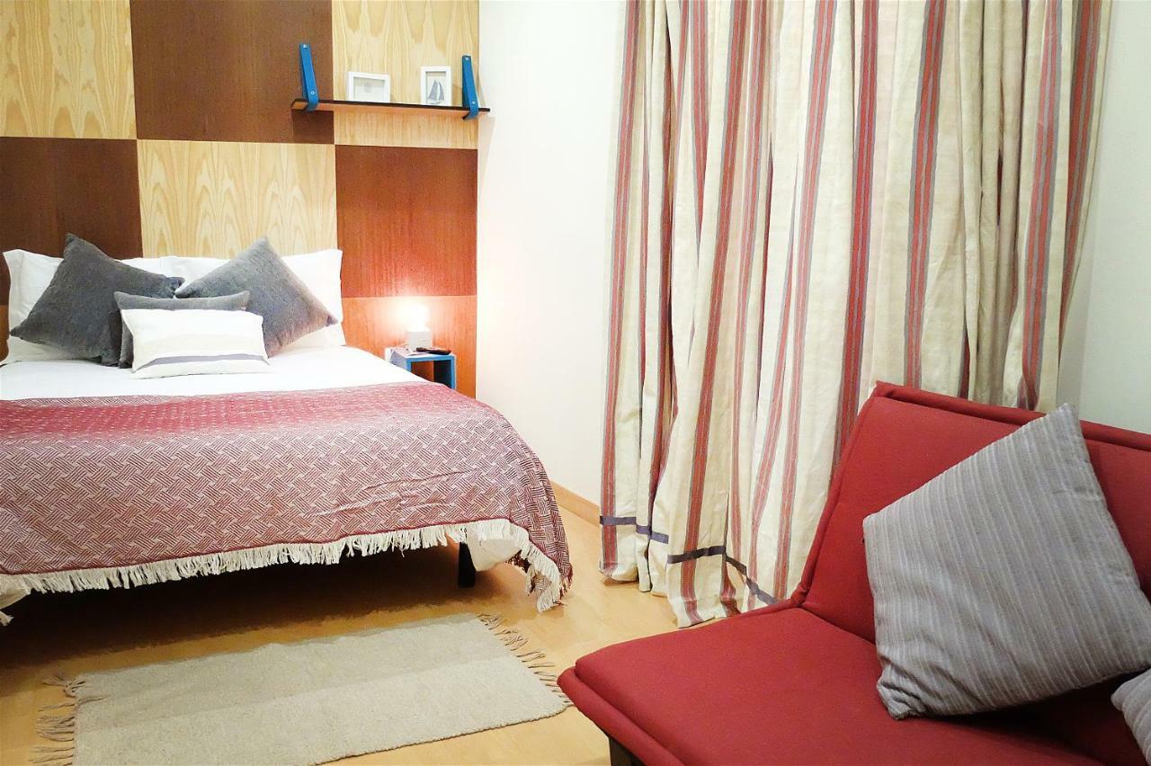 بيت شباب Family House أفيرو المظهر الخارجي الصورة